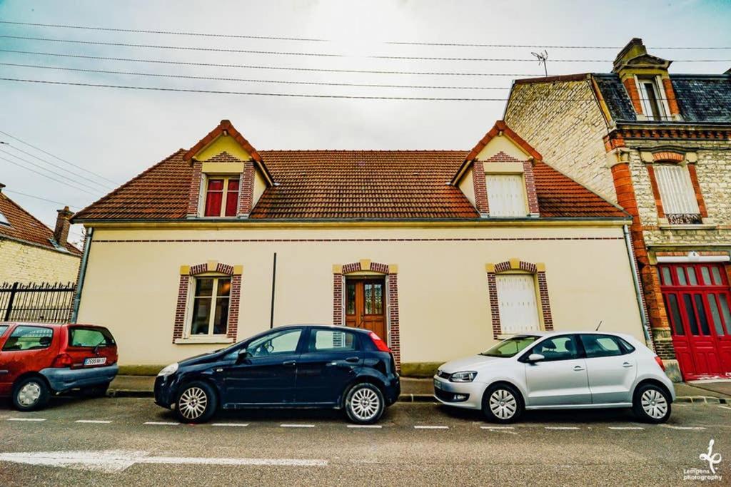 Maison Piscine Interieure Et Garage Troyes Bagian luar foto